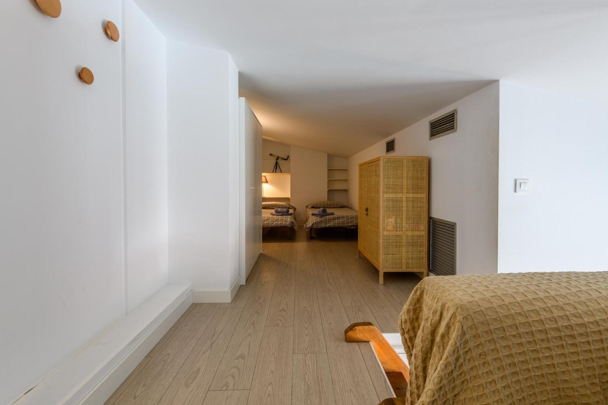 Duplex Sa Tarongeta - 5' Playa I Vistas I Terraza 20M2 I Ascensor I Equipado Apartment กาดาเกส ภายนอก รูปภาพ